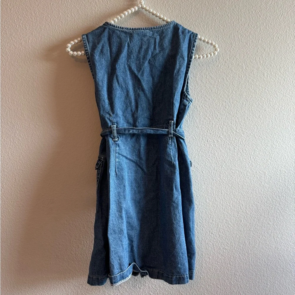 Vintage 😍 Denim Sleeveless Button-Down Dress
